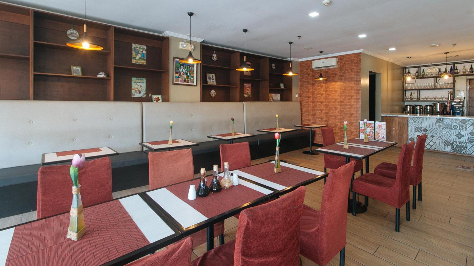 Reddoorz Plus At Mm Hotel Las Pinas Former Reddoorz Plus Near Bamboo Organ Екстериор снимка